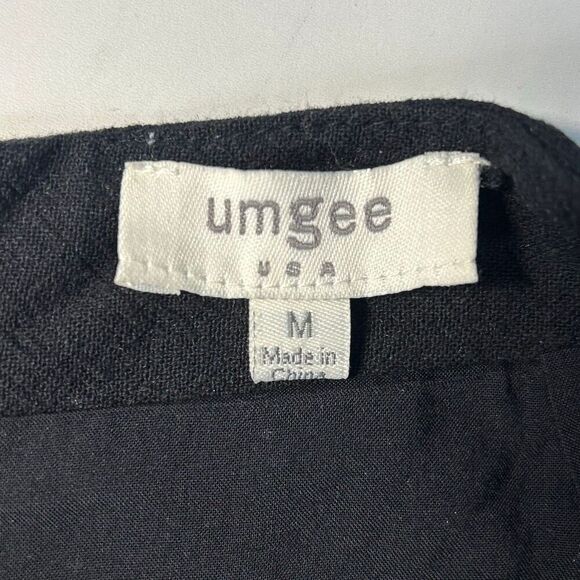 Umgee Embroidered Black Mini Skirt Medium Floral birds ladybugs boho - Picture 3 of 10